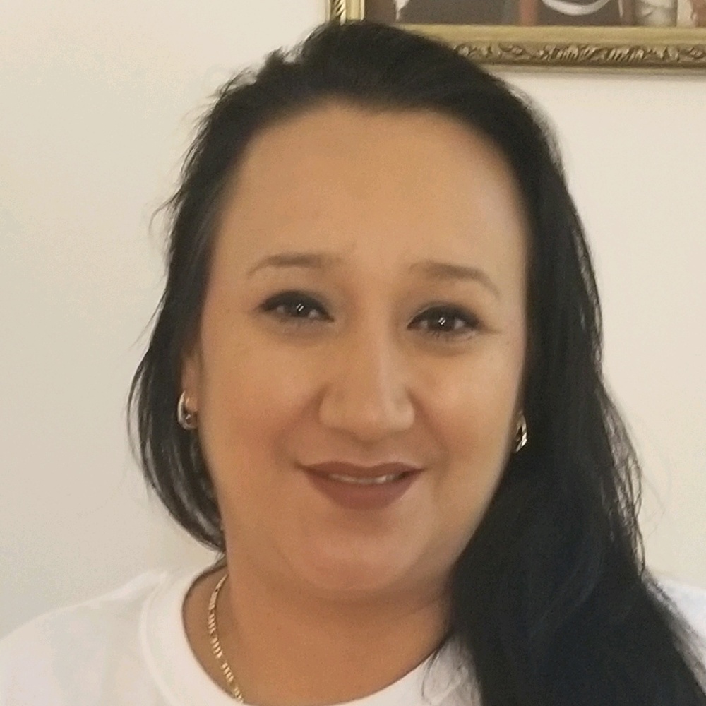 Meet your Posher, Deborah